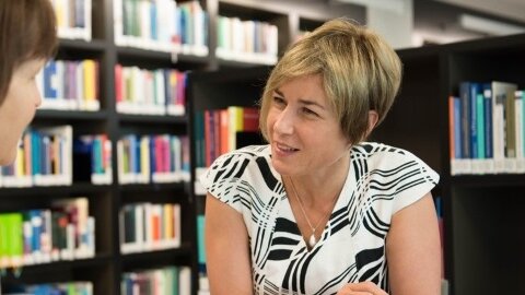Präsidentin Marianne Ryter in Gerichtsbibliothek