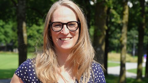Jacqueline Moore koordiniert die Arbeit der Kanzleien.