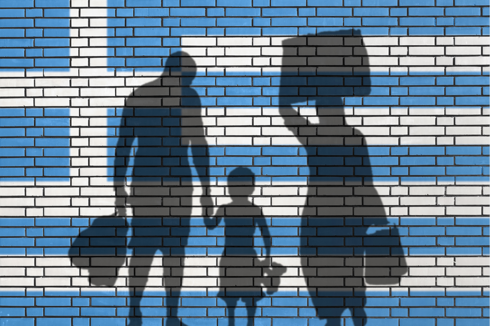 Invoking difficult reception and living conditions alone is insufficient to show that the enforcement of a removal order is inadmissible or unreasonable. (Picture: Adobe Stock)