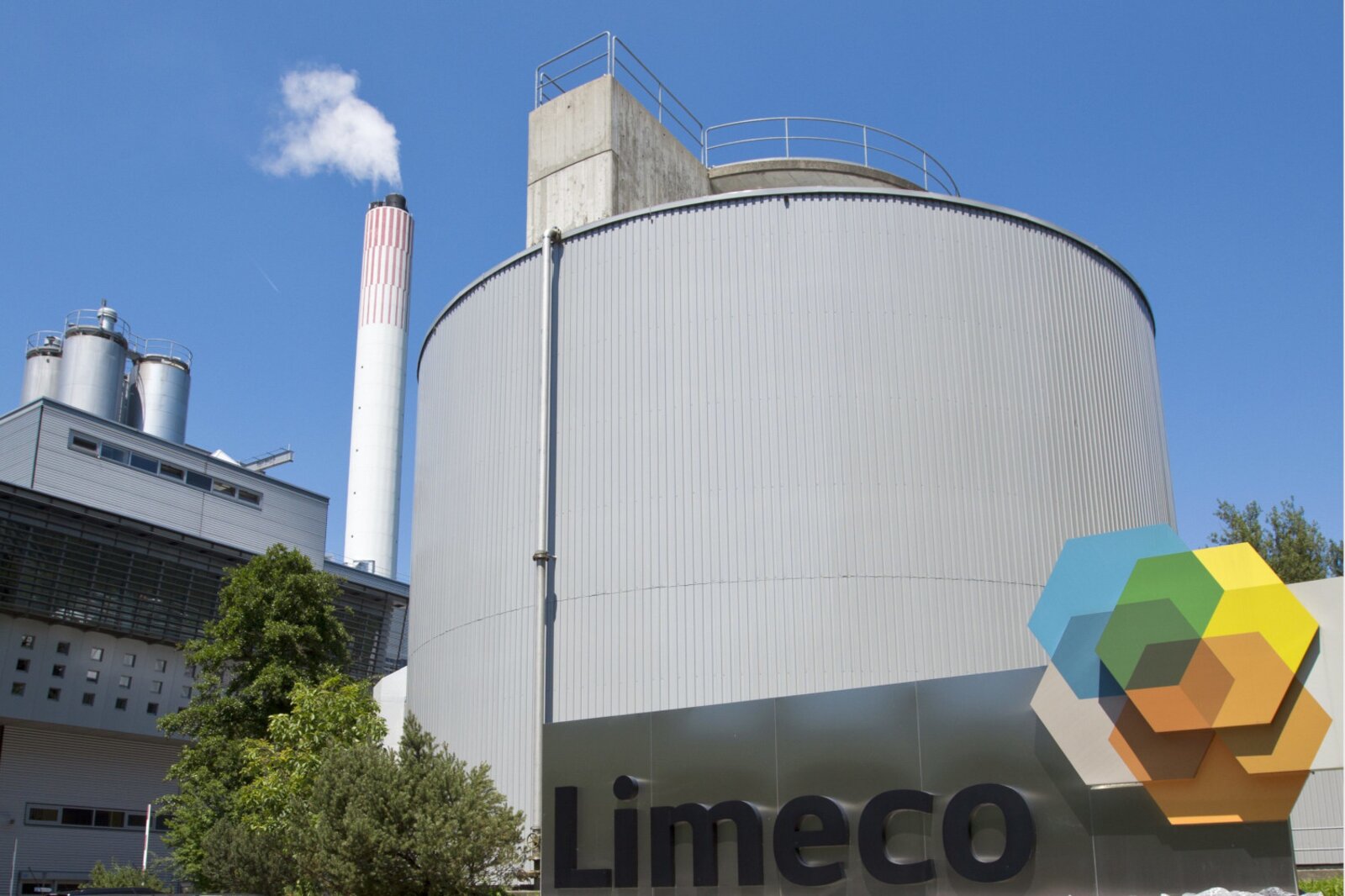 The Price Supervisor must recalculate the price for waste incineration. (Picture: Keystone) The Price Supervisor must recalculate the price for waste incineration. (Picture: Keystone)